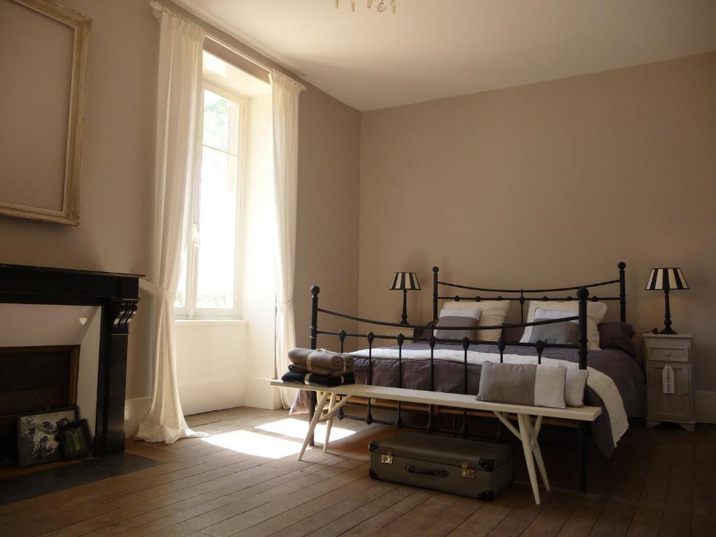 Domaine De Savigny Bed & Breakfast Saint-Saulge Room photo